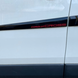 EMBELLECEDORES LATERALES NEGROS Y ROJOS